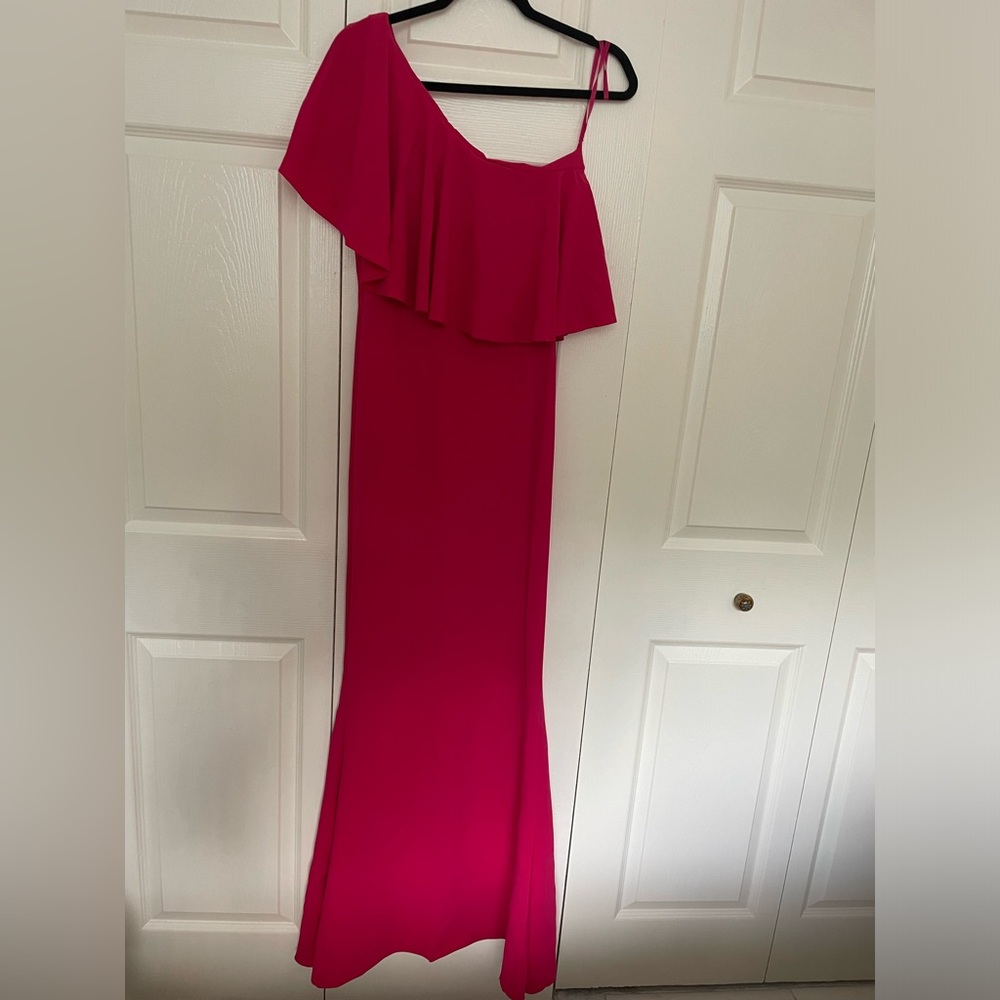 Chiara Boni Full Length Mermaid Gown Size 4-10